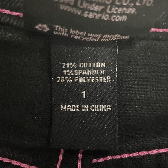 Kuromi Sanrio denim shorts size 1 - Picture 5 of 5